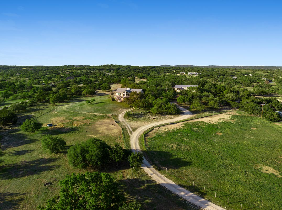 SWEEPING VIEWS ON 14.66 ACRE RANCH